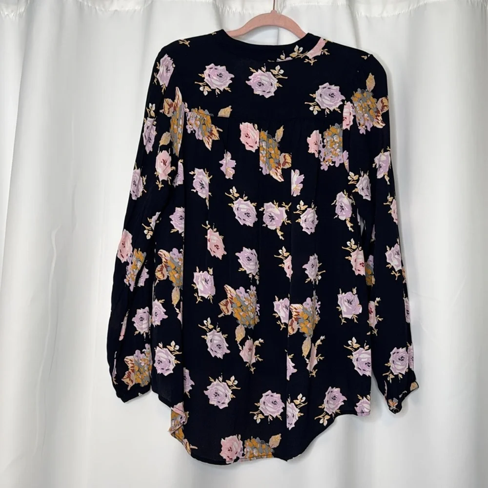 Free People Julia Floral Oversized High Low Blouse Navy Size XS NWOT
